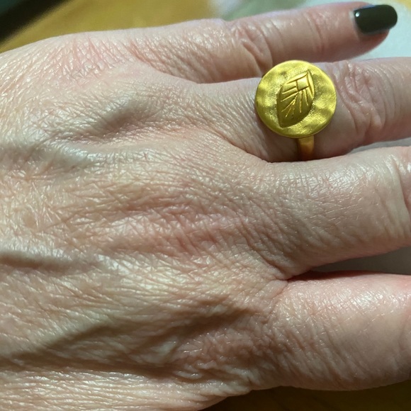 Satya leaf ring - Picture 3 of 3